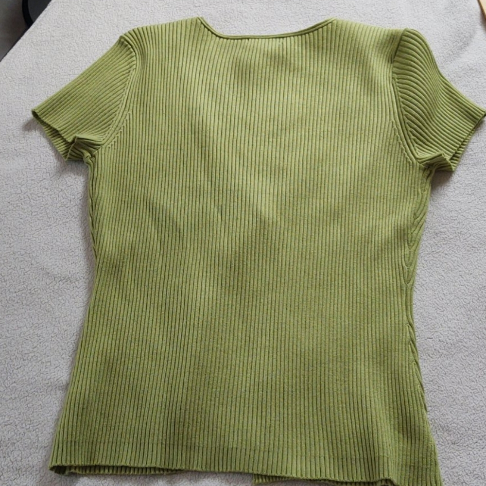 NY Co bright green ribbed short sleeve sweater - Picture 5 of 5